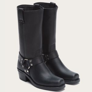 Frye Women’s Harness 12R Mid Boots Size 9.5